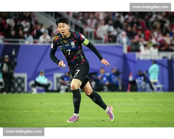 波叔主场蒙羞!孙兴慜传射定乾坤 赵贤祐神扑护零封